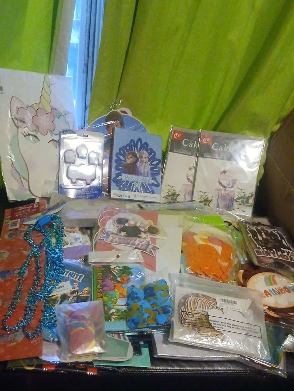 Party Supply/ Decorations Lot